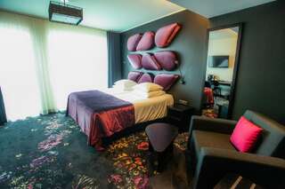 Отель Aqva Hotel & Spa Раквере Стандартный двухместный номер XL с 1 кроватью или 2 отдельными кроватями, право посещения спа-центра-2